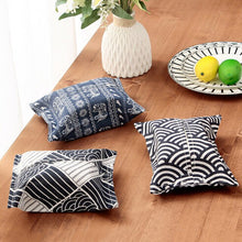 Load image into Gallery viewer, 1pcs Easy-carry Snap-strap Wipes Container Clutch And Clean Wipes Carrying Case Wet Wipes Bag Clamshell Cosmetic Pouch

